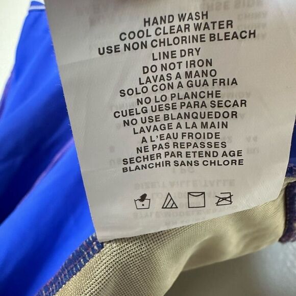 Mainstream Women’s size 8 One Piece Swimsuit - Picture 9 of 9